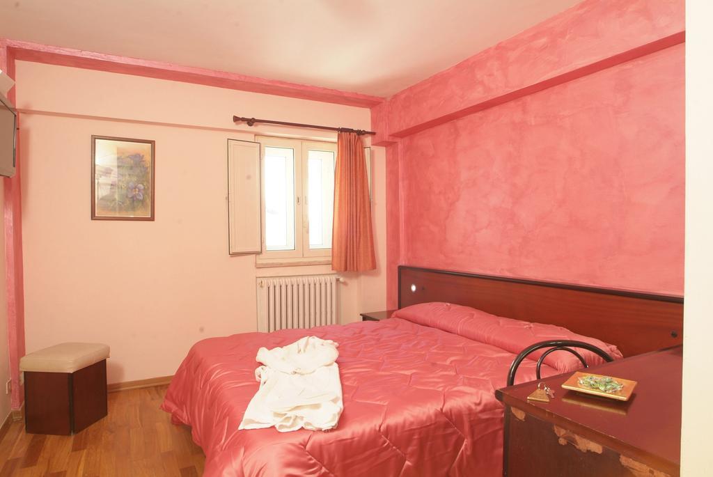 Hotel Miletto San Massimo  Zimmer foto